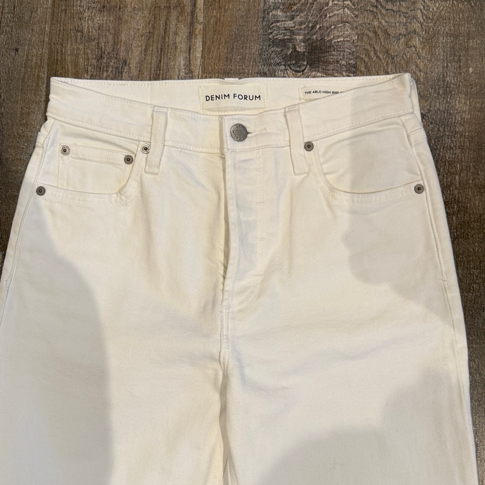 Denim Forum | Arlo High Rise Straight 28L Jeans - Picture 9 of 11